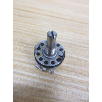 Clarostat 24752-221-06 Potentiometer 2475222106 - Used