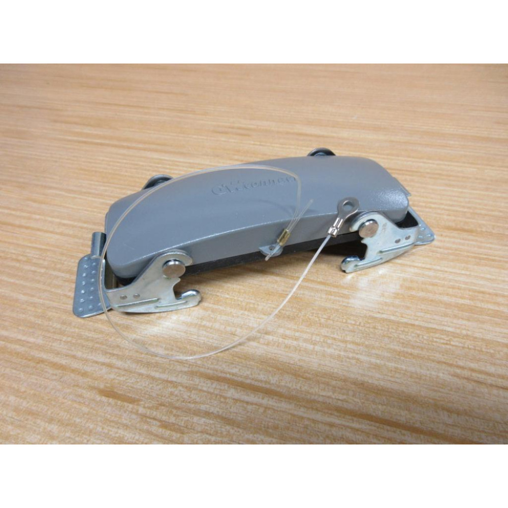 Automation Direct ZP-MC24B-2-DCVLM ZipPort Connector Cover - New No Box Automation Direct ZP-MC24B-2-DCVLM ZipPort Connector Cover - New No Box