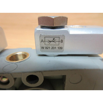 Aventics 0 820 022 987 Coax Valve 0820022987 W (2) W 821 201 109 - Used