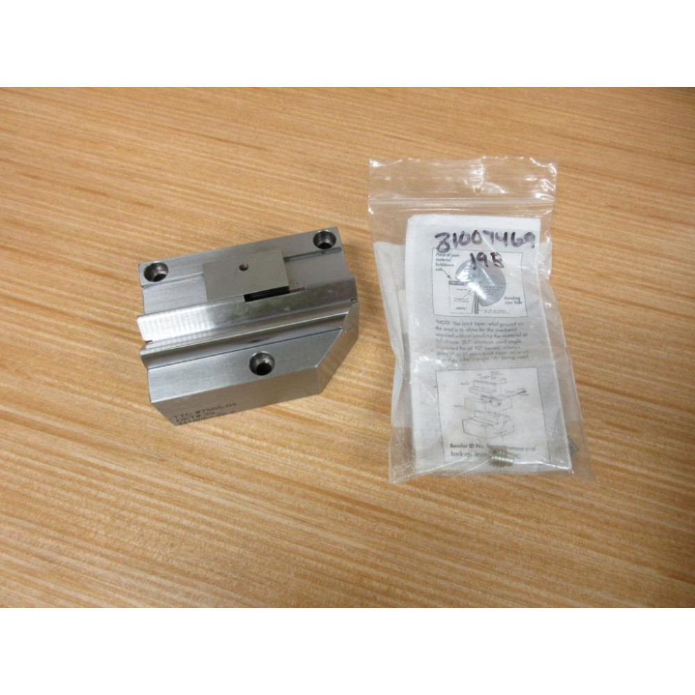 Ready 33503-7 Bender M18052-26-2 - New No Box