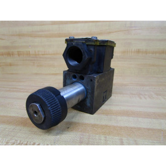 Vickers DG4V-3S-2AL-M-FW-B5-60 APB Solenoid Valve WOut Coil - Used