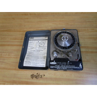 Dayton Electric 2E212 Time Switch - Used