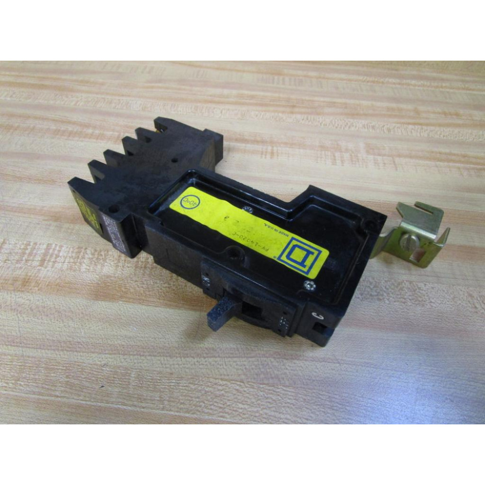 Square D FX-14020-C 20A Circuit Breaker FX14020C - Used