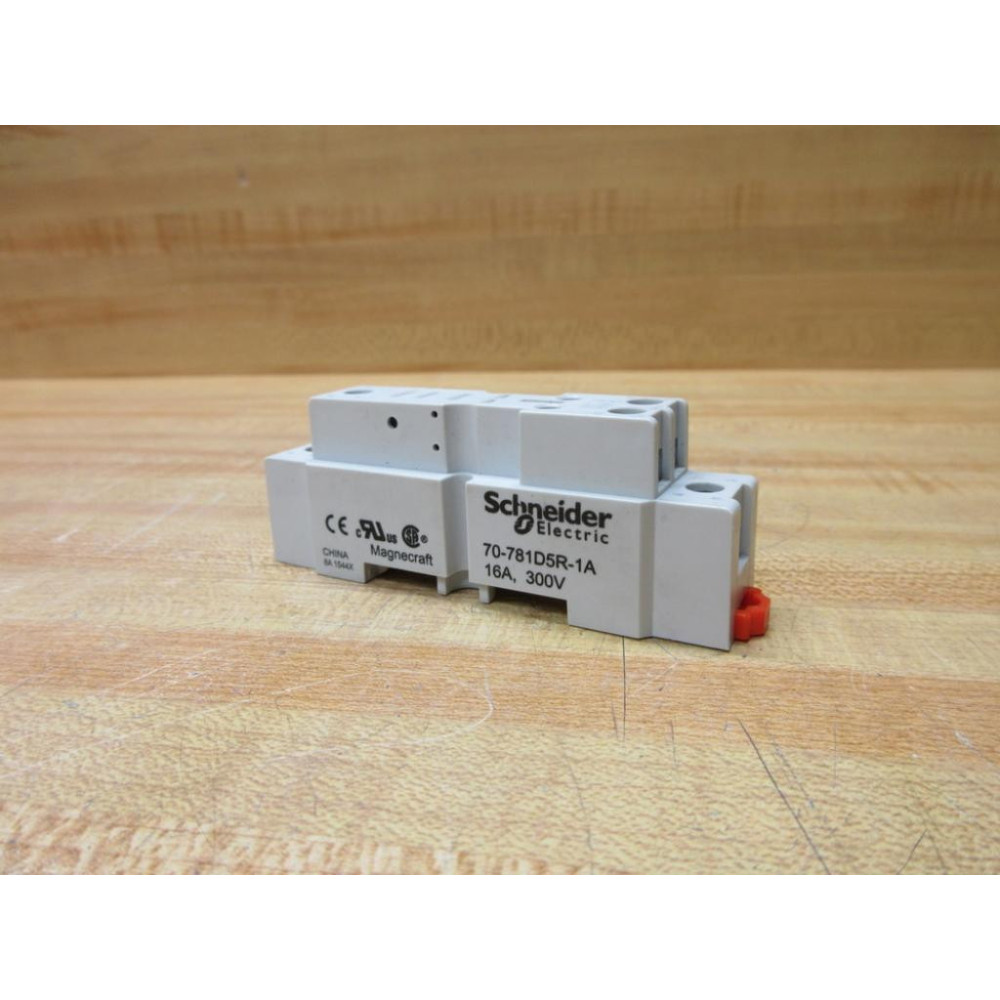 Schneider Electric 70-781D5R-1A Relay Socket 70781D5R1A - New No Box