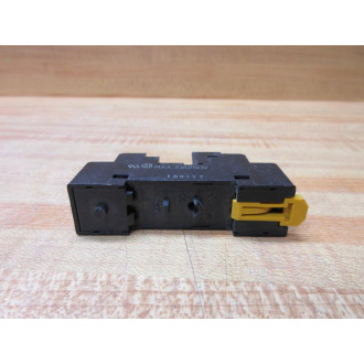 Omron P2RF-05 Relay Socket P2RF05 wClip - New No Box