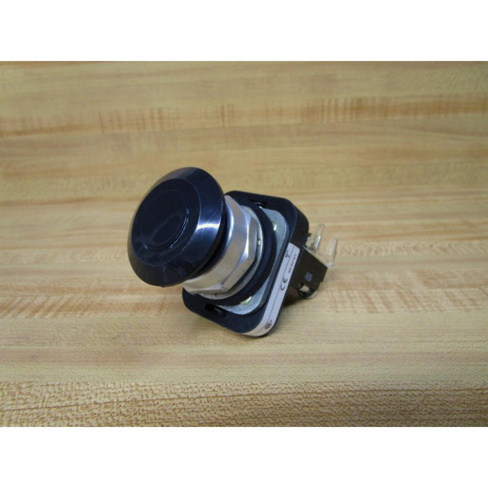 Allen Bradley 800T-FX2D4 Push-Pull Switch W800T-XD4 - New No Box