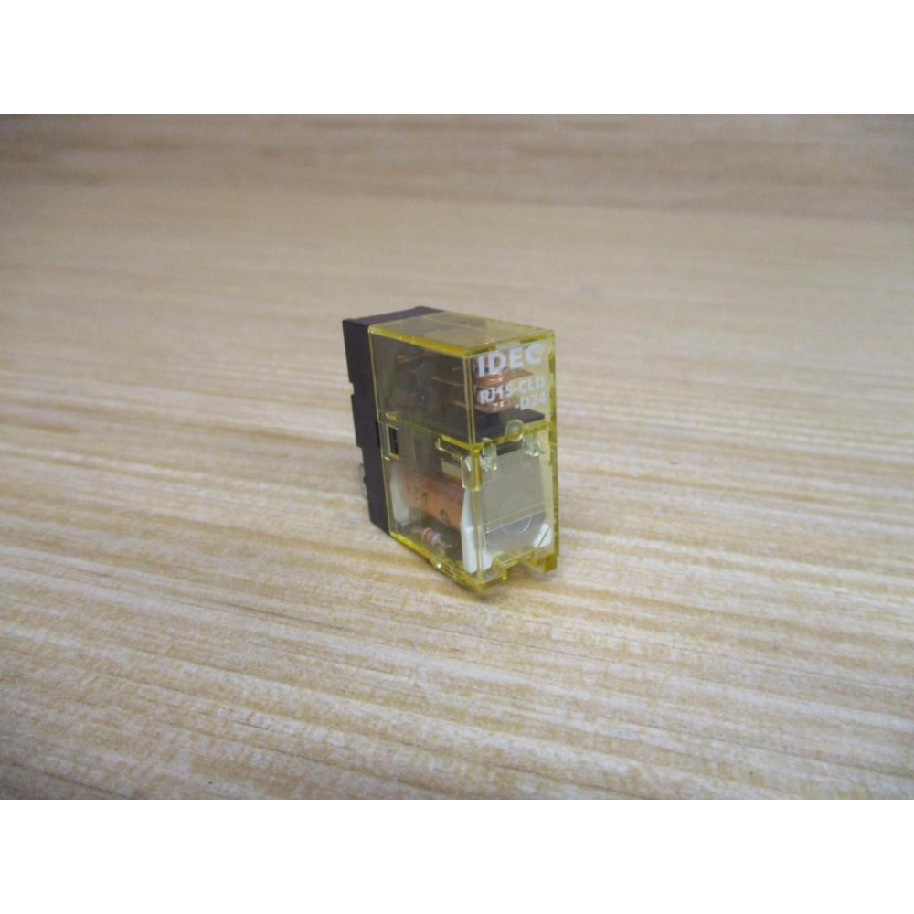 IDEC RJ1S-CLD-D24 Relay RJ1S-CLD-24V DC - New No Box