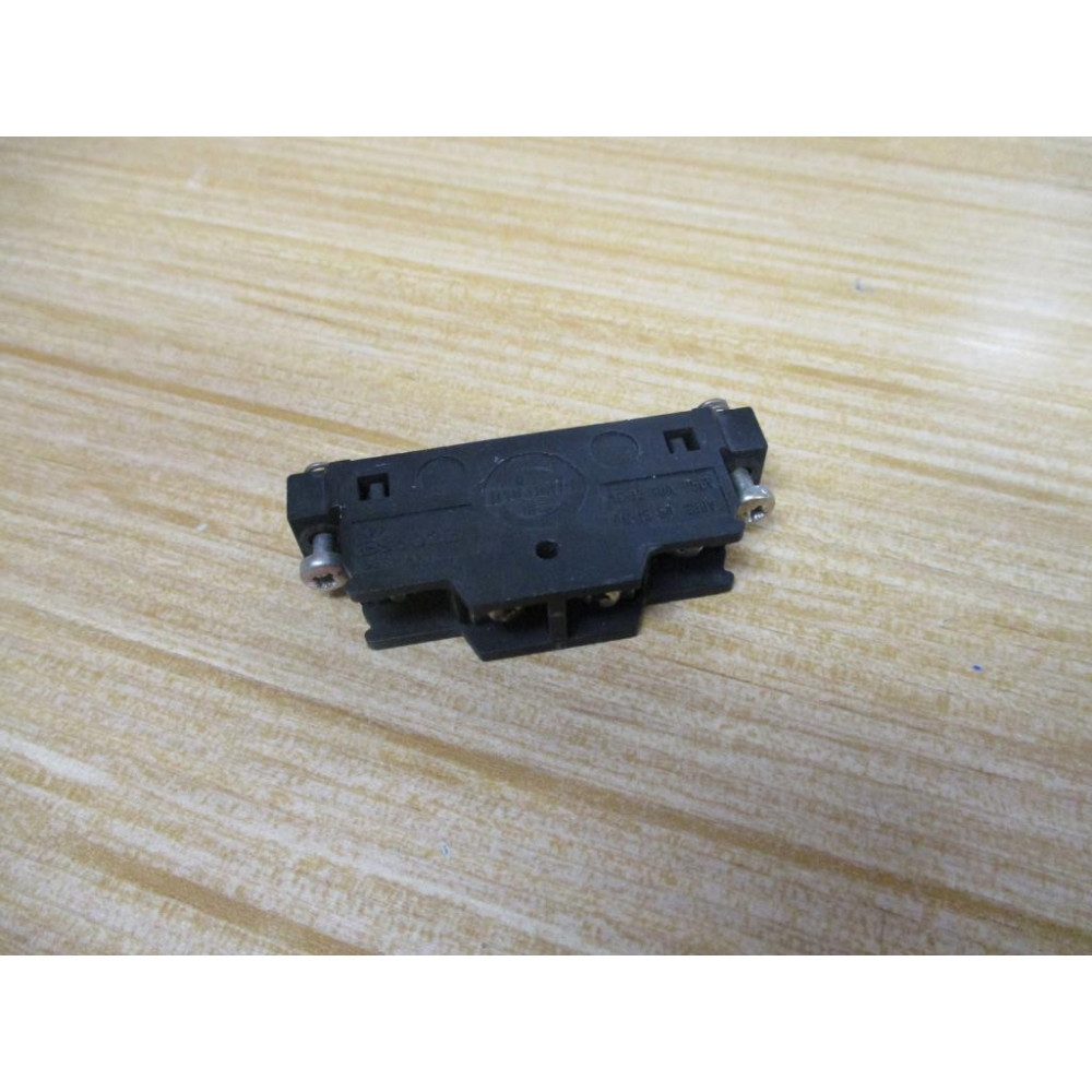 Euchner ES502E Switch Disconnect 10A 250VAC - Used