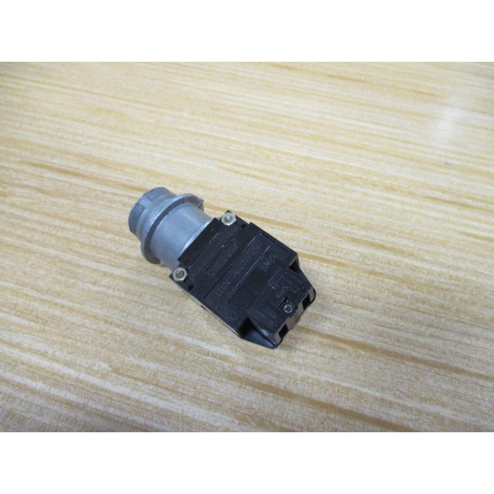 General Electric CR104MA11 Oil-Tight Push Button Switch - Used
