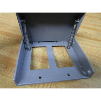 Bell 122-014 Receptacle Cover 3388 (Pack of 2) - New No Box