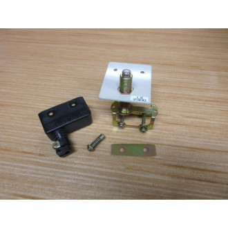 Omron ZAQ-2 Actuator Extension ZAQ2 W OM-2 Cover - New No Box