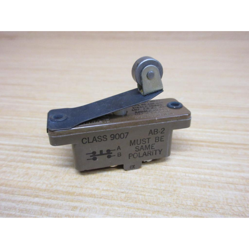 Square D 9007 AB-2 Snap Switch 9007AB2 Brown - New No Box