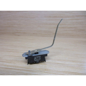 Cutler Hammer 10316H89A Eaton Precision Limit Switch W Lever & Mount - Used