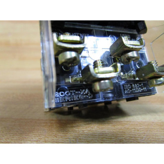 Allen Bradley 800T-KC2AAXX Selector Push Button W(2) 800T-XA