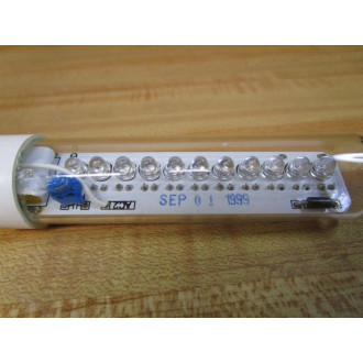 Uniglo Canada LR109318 Red LED Solid State Bulb EX300 Screw Base - New No Box