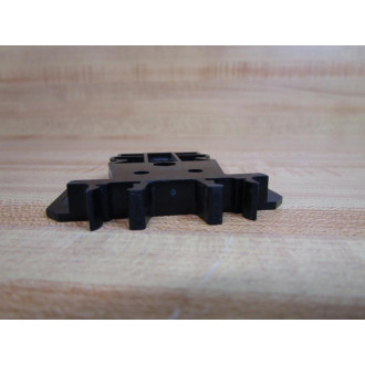 IDEC BNDE15W End Plate (Pack of 13) - Used