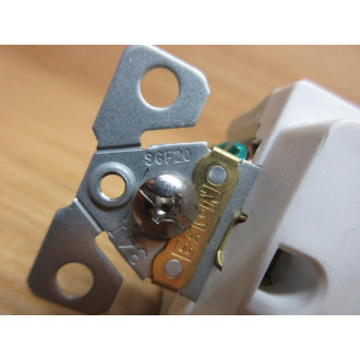Eaton SGF20W Duplex Receptacle - New No Box