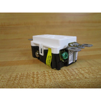 Leviton GFTR2-W Smartlock GFCI Receptacle GFTR2W