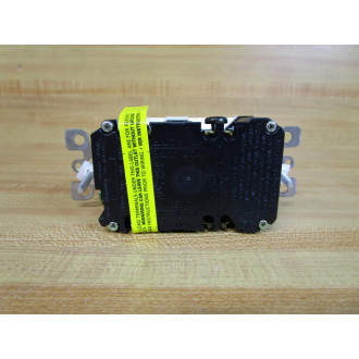 Leviton GFWT2-W Smartlock Pro Selftest GFCI Outlet GFWT2W