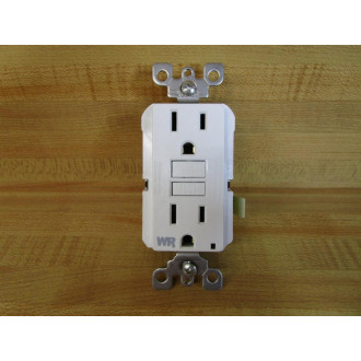 Leviton GFWR1-W Smartlock Pro Self Test GFCI Outlet GFWR1W