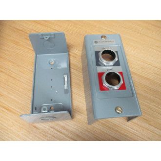 Allen Bradley 800H-2HAM Push Button Enclosure 800H2HAM Enclosure only