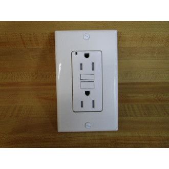 Leviton GFTR1-W Smartlock Pro GFCI Outlet WWallplate GFTR1W