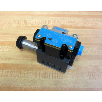 Vickers DG4V-3-2A-M-FW-B6-60 Directional Control Valve - New No Box