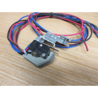 Cutler Hammer A2X3PK Eaton Auxiliary Switch 6642C15G02 - New No Box