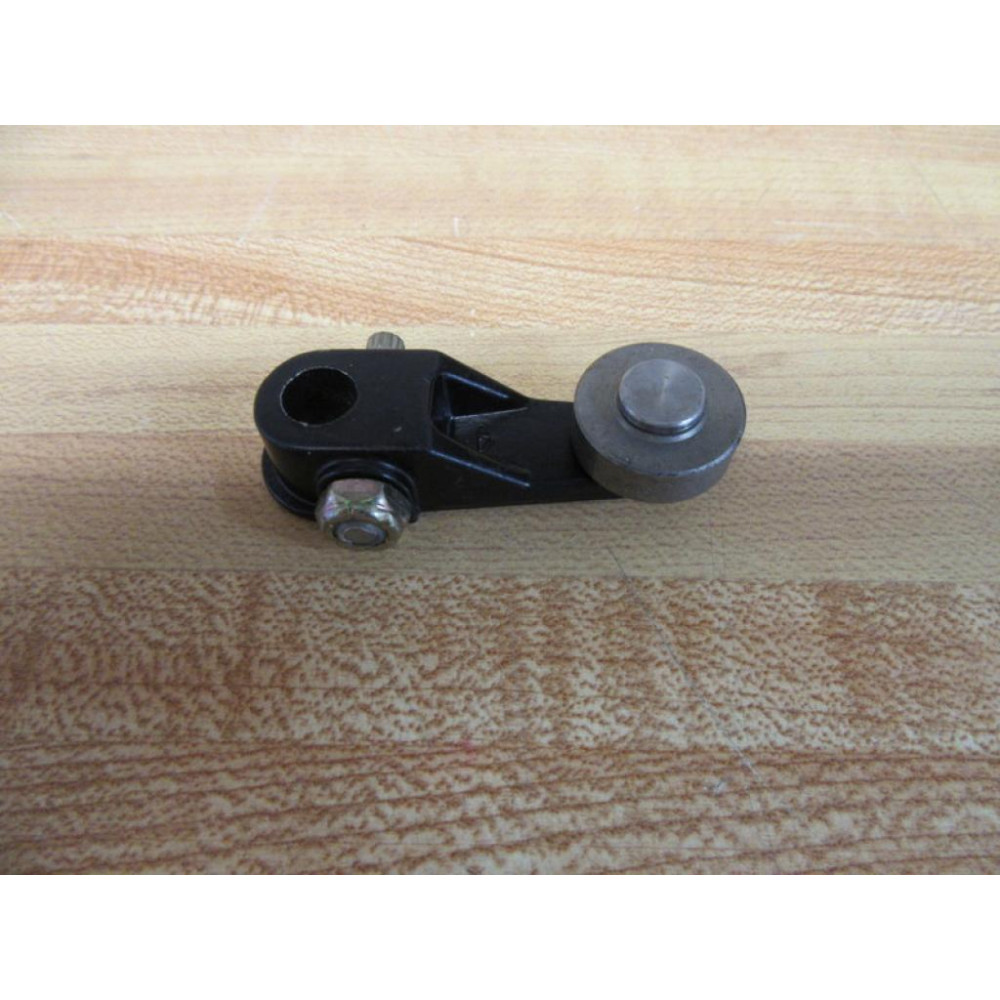 Allen Bradley 802MC-W1A Roller Lever 802MCW1A - New No Box Allen Bradley 802MC-W1A Roller Lever 802MCW1A - New No Box