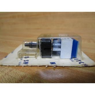 MicroSwitch 2L86 Honeywell Pushbutton Switch 6736
