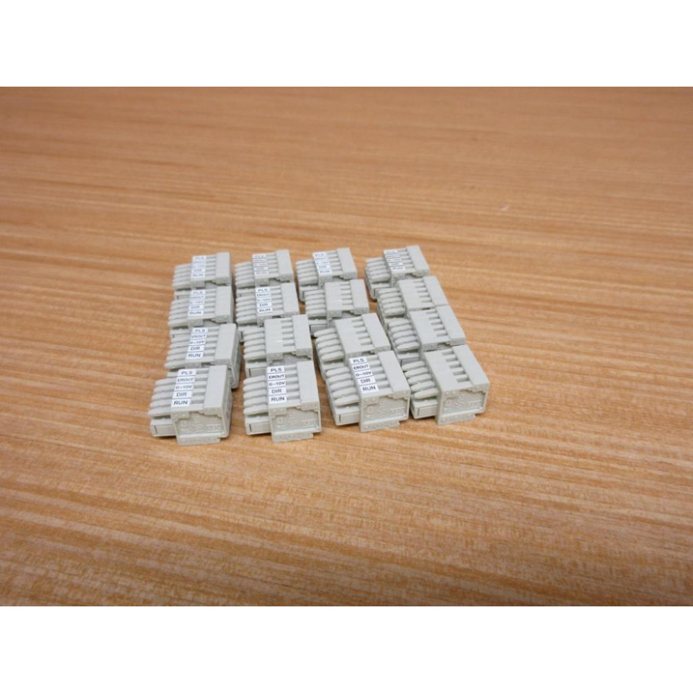 Wago 733-105 Terminal Block Plug 733 (Pack of 16) - New No Box