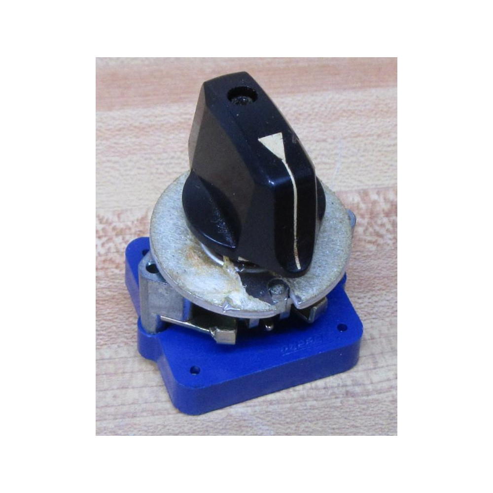 Tosoku GFED CBA U-Chain Selector Switch GFEDCBA WBlack Knob W7-Pin Connector - Used