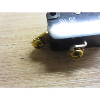 Micro Switch V-15-3B6-K Omron Switch V153B6K (Pack of 2) - New No Box