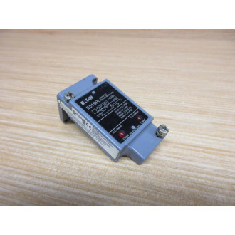 Cutler Hammer E51SPL Eaton Limit Switch Body Ser. C2 - Used