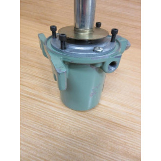 Lincoln 83667 Centro-Matic Ram Pump WO Glass Bowl - Refurbished