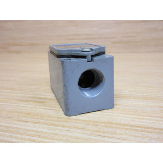 Cutler Hammer 10316H283C Eaton Limit Switch WO Operating Head - New No Box