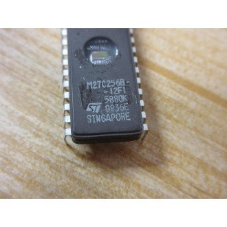 ST Microelectronics M27C256B-12F1 Integrated Circuit M27C256B12F1 (Pack of 4) - New No Box