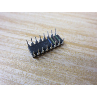 Motorola MC14042B Integrated Circuit (Pack of 10) - New No Box