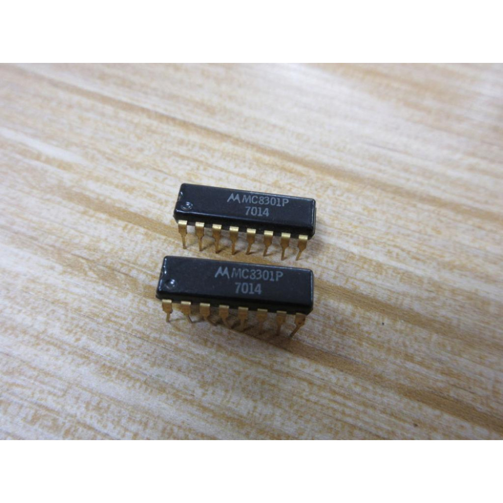 Motorola MC8301P Integrated Circuit (Pack of 2) - New No Box