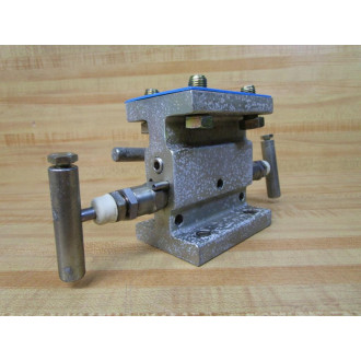 Anderson Greenwood M4AVIC-TR68 Instrumentation Manifold 3-Valve M4AVICTR68 - Used