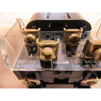 Allen Bradley 800T-16JA2KB7AX Selector Switch