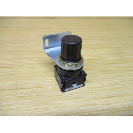 Aventics 0821302729 Bosch Pressure Regulator W Bracket - Used