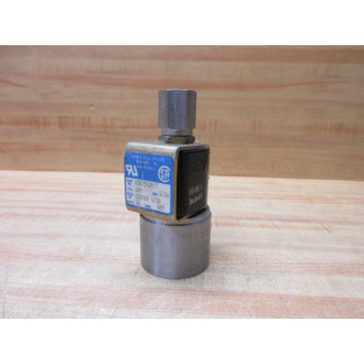 Skinner Valve V5R75020YT Honeywell Solenoid Valve 14" NPT - Used