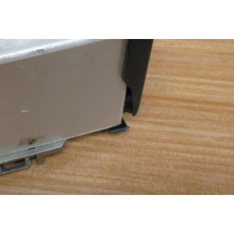 Phoenix Contact SFP1-10120AC Surge Protection Device 29 20 67 0 Chipped - Used