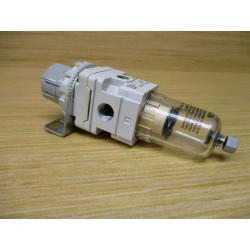 SMC AW20-N02-Z-A Modular Filter Regulator AW20N02ZA W Bracket - Used