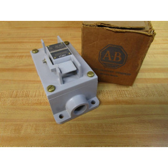 Allen Bradley 800H-1HB7 Pushbutton Station 800H1HB7 Series A