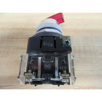 Allen Bradley 800T-6HR17KB6 Selector Switch Red