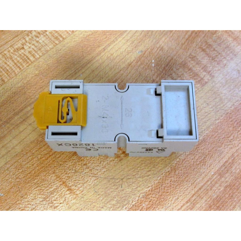 Pyf Box Omron PYF14A-N Relay Socket PYF14AN - New No Box
