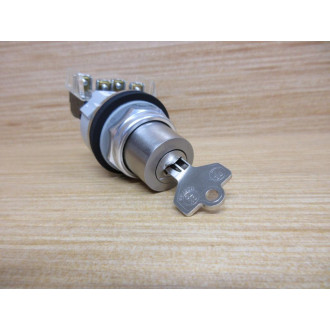 Allen Bradley 800T-H32 Keyed Selector Switch Ser T, W800T-XA , Key - New No Box