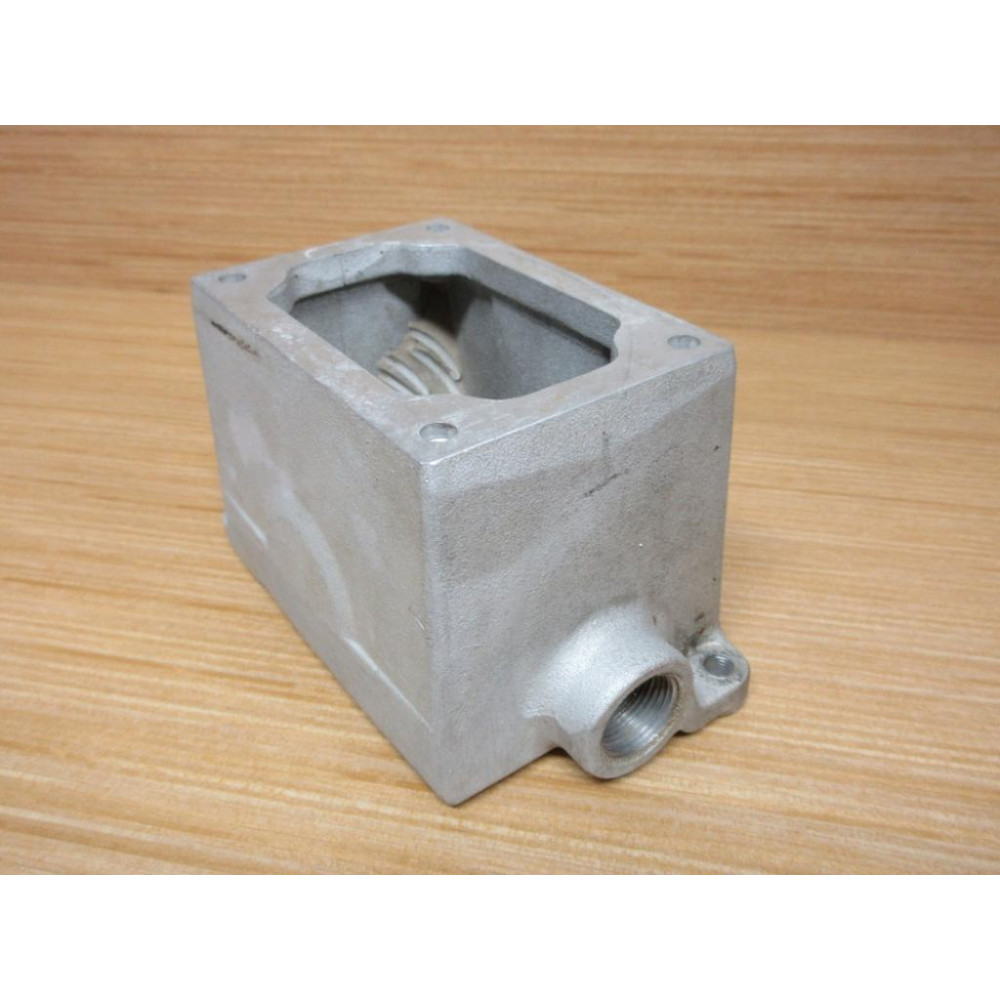 Crouse & Hinds EDSC 281 Enclosure Base EDSC281 - Used